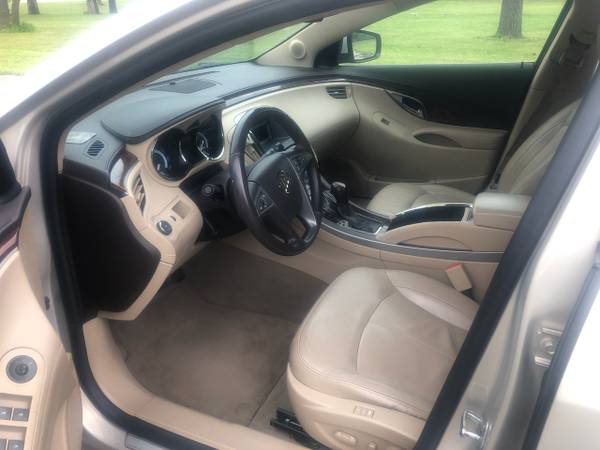 2012 Buick LaCrosse 1SV - - by dealer - vehicle for sale in Bartlesville, OK – photo 9