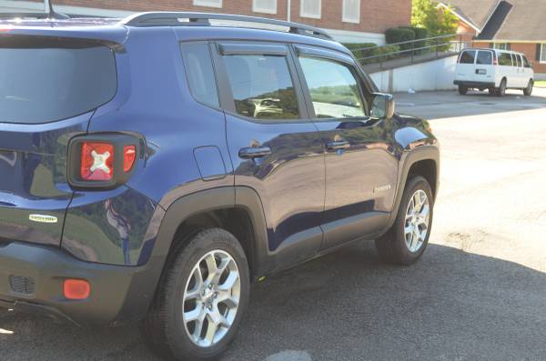 2018 JEEP RENEGADE LATITUDE 4X4 AUTO ONLY 14000 MILES HEATED SEATS for sale in Mc Kee, KY – photo 6