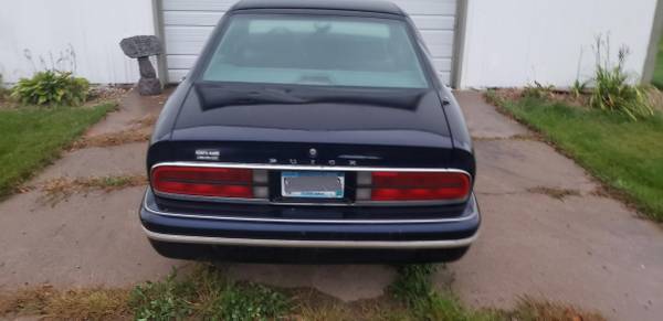 Park Ave 1996 Buick for sale in Bowlus, MN – photo 3