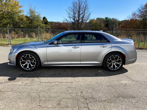 Chrysler 300 Navigation Sunroof XM Satellite Radio RWD HID... for sale in florence, SC, SC – photo 5