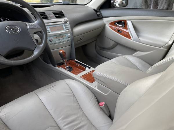 2009 Toyota Camry 4dr Sdn V6 Auto LE - - by dealer for sale in largo, FL – photo 9