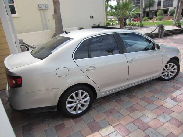 2010 VW Jetta, leather, clean4 for sale in Safety Harbor, FL – photo 2