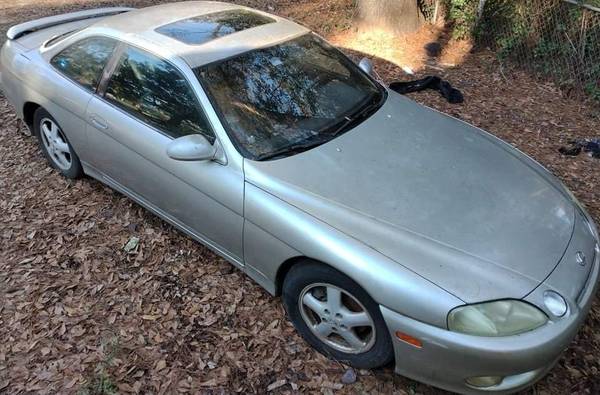 Party with this 1999 Lexus 400 SC for sale in Tallahassee, FL – photo 2