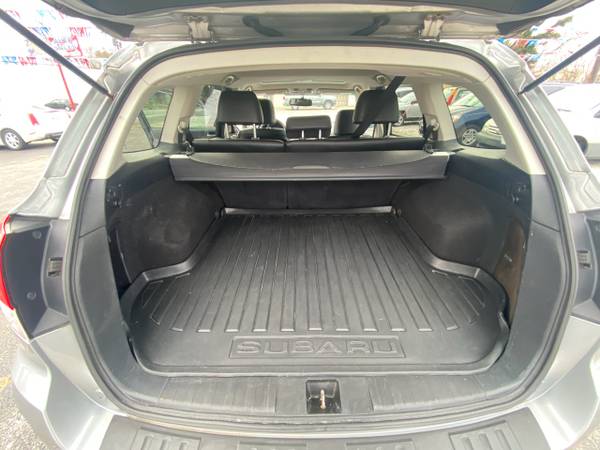 2011 Subaru Outback 2 5I LIMITED - - by dealer for sale in Runnemede, NJ – photo 17