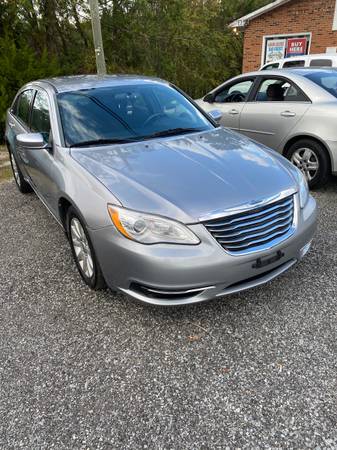 2013 Chrysler 200 - cars & trucks - by dealer - vehicle automotive... for sale in Kinston, NC – photo 2