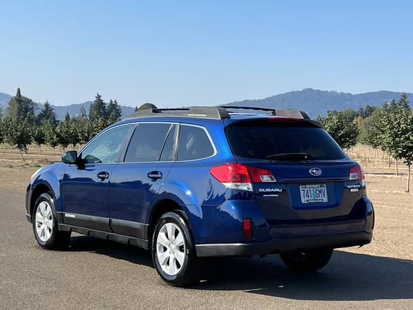 2010 Outback Premium AWD - - by dealer - vehicle for sale in Corvallis, OR – photo 7