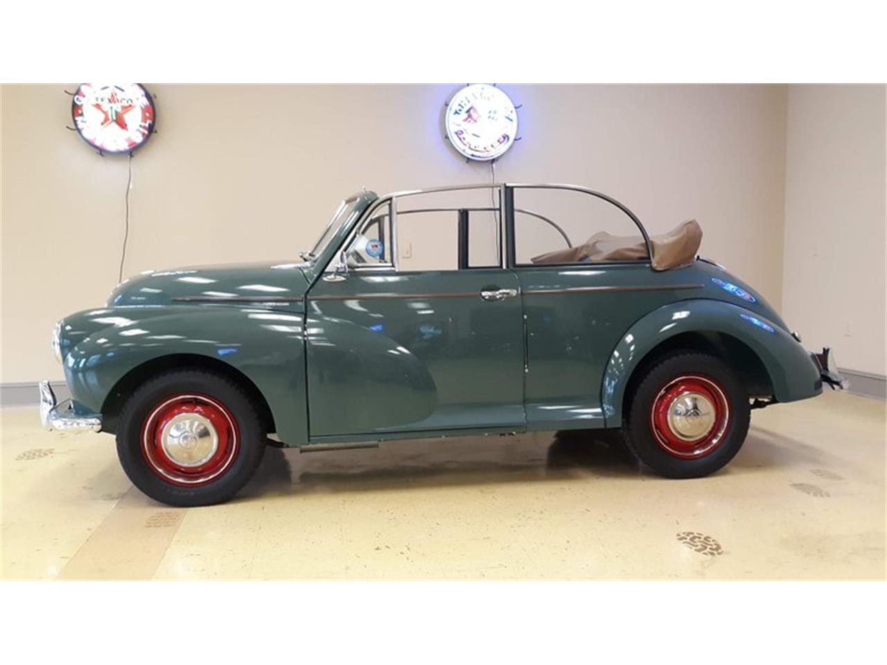 1952 Morris Minor for sale in Old Bethpage , NY – photo 8