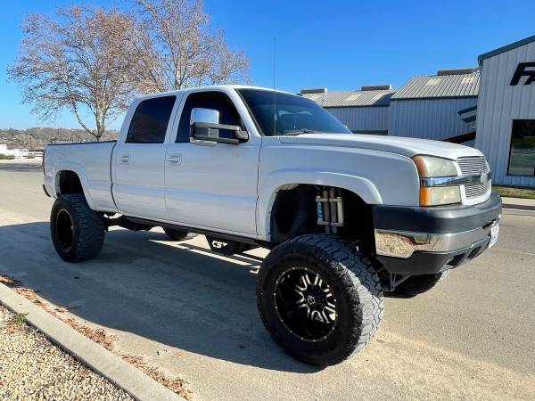 2004 5 Chevy Duramax for sale in Paso robles , CA – photo 3