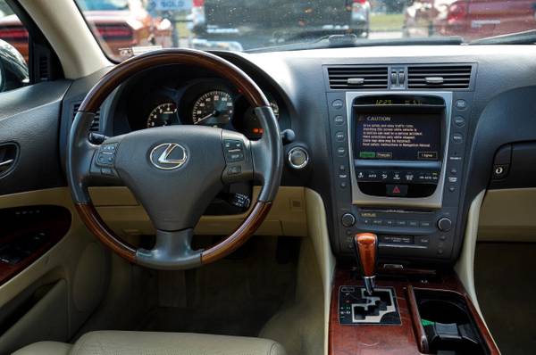 2006 Lexus GS 300 4dr Sdn AWD - - by dealer - vehicle for sale in Cleveland, OH – photo 19