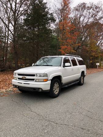 2005 Chevy Suburban 4x4 - cars & trucks - by owner - vehicle... for sale in West Kingston, RI