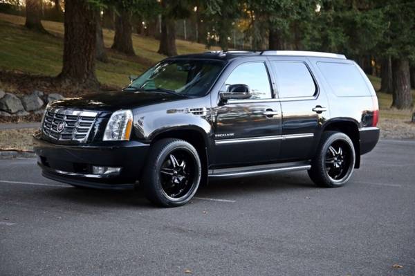 2010 Cadillac Escalade Luxury AWD 4dr SUV - - by for sale in Tacoma, OR – photo 3