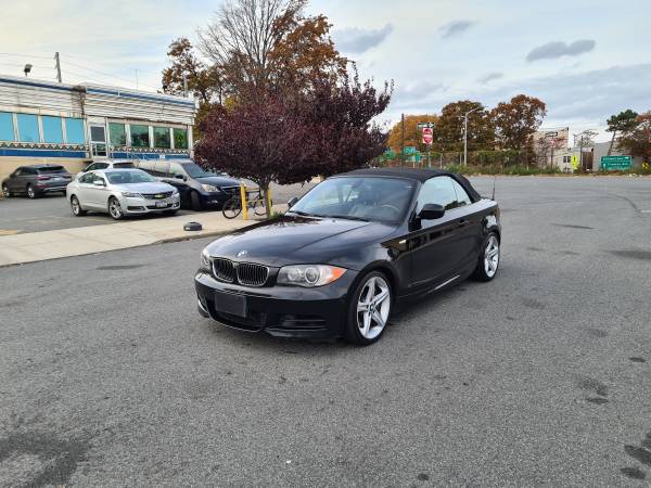 2010 BMW 135i SPORT PACKAGE! 6 SPEED MANUAL, CONVERTIBLE - cars & for sale in Brooklyn, NY