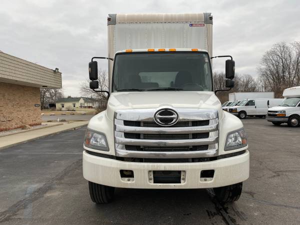 2015 Hino 268A 26' Box Truck ***DOCK HEIGHT***AUTOMATIC TRANS*** -... for sale in Swartz Creek, WI – photo 8