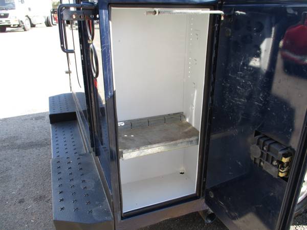 2011 Ford Econoline Commercial Cutaway E-350 ENCLOSED UTILITY BODY for sale in Other, UT – photo 9
