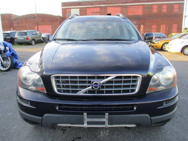 2008 Volvo XC90 Sport **3rd Row Seating/Sunroof & Clean Title** for sale in Roanoke, VA – photo 2