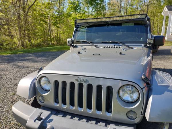 2014 Jeep Unlimited Sahara 6 Spd Manual for sale in East Haddam, CT – photo 2