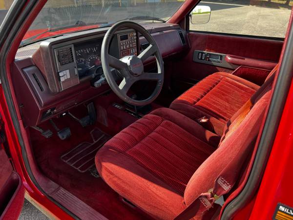 1992 Chevrolet C/K 1500 Reg Cab Sportside 117 5 WB 4WD - cars & for sale in Minneapolis, MN – photo 9