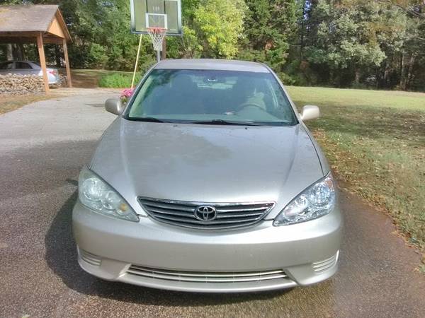 2005 Toyota Camry for sale in McDonough, GA – photo 3