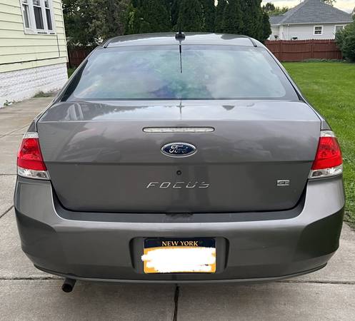2009 Ford Focus for sale in Hamburg, NY – photo 3