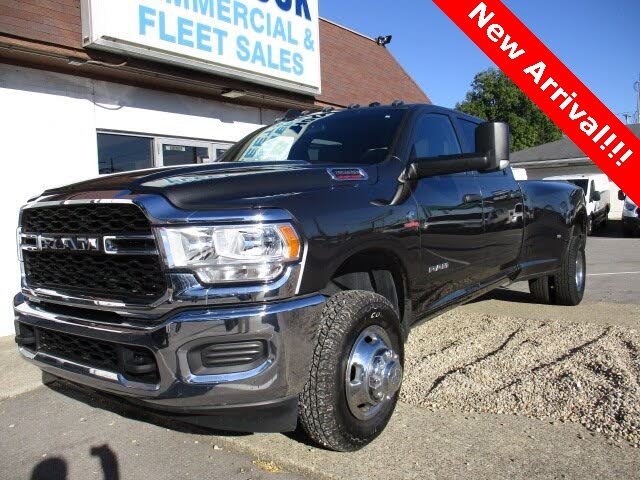 2021 RAM 3500 Tradesman Crew Cab LB DRW 4WD for sale in Louisville, KY