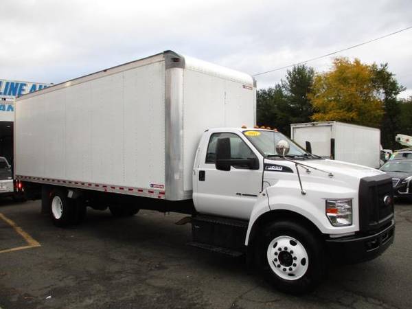 2017 Ford Super Duty F-650 Straight Frame 24 FOOT BOX TRUCK ** 75K... for sale in south amboy, FL – photo 2