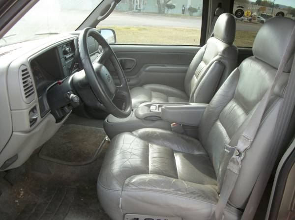 ....1999...CHEVY...SUBURBAN...4x4--(Mechanics Special) for sale in Fort Collins, CO – photo 6