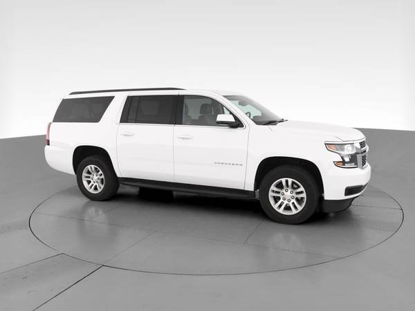 2020 Chevy Chevrolet Suburban LT Sport Utility 4D suv White -... for sale in Charlotte, NC – photo 14