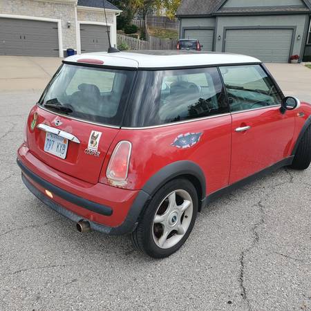 2005 Mini Cooper (119, 526 miles) for sale for sale in Kansas City, MO – photo 3