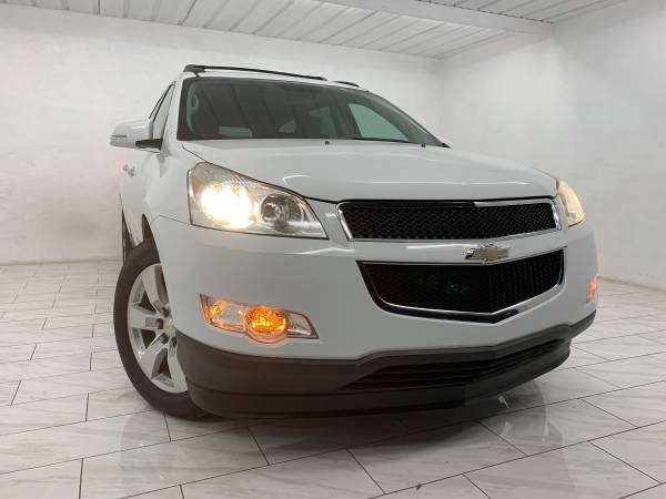 2009 CHEVROLET TRAVERSE ONLY $1500 DOWN(O.A.C) for sale in Phoenix, AZ – photo 2