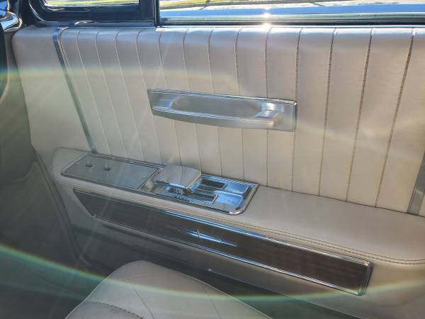 1964 Lincoln Continental air ride for sale in Milford, CT – photo 13