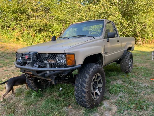 1985 4x4 Toyota pickup w Mercedes turbo diesel conversion - cars & for sale in Alderpoint, CA