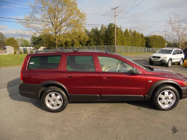 2004 Volvo XC70 Cross Country AWD Wg No Rust!! for sale in Derby vt, VT – photo 6
