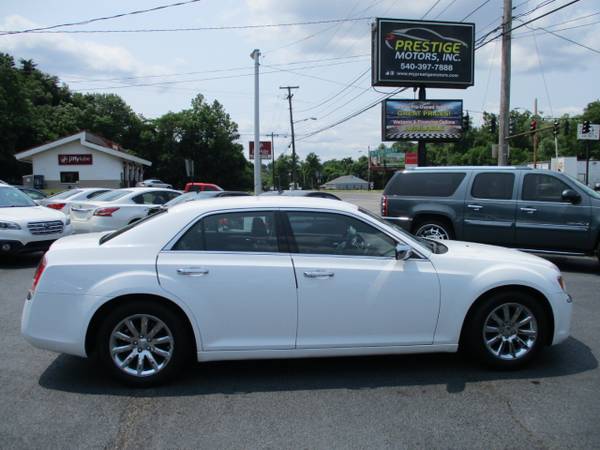 2012 Chrysler 300 Limited RWD for sale in Roanoke, VA – photo 6