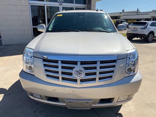 2008 Cadillac Escalade Gold Mist Buy Today....SAVE NOW!! for sale in Arlington, TX – photo 2