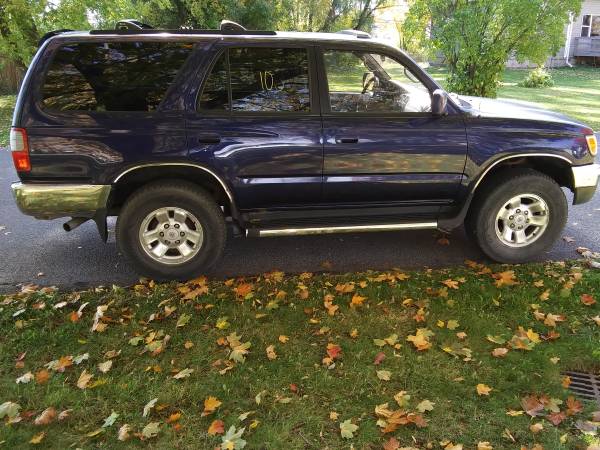 04 Toyota 4 Runner 4×4 for sale in Rochester , NY – photo 4