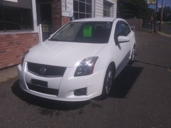 2012 NISSAN SENTRA SR. 75000 miles(Chicopee.Ma) for sale in western mass, MA
