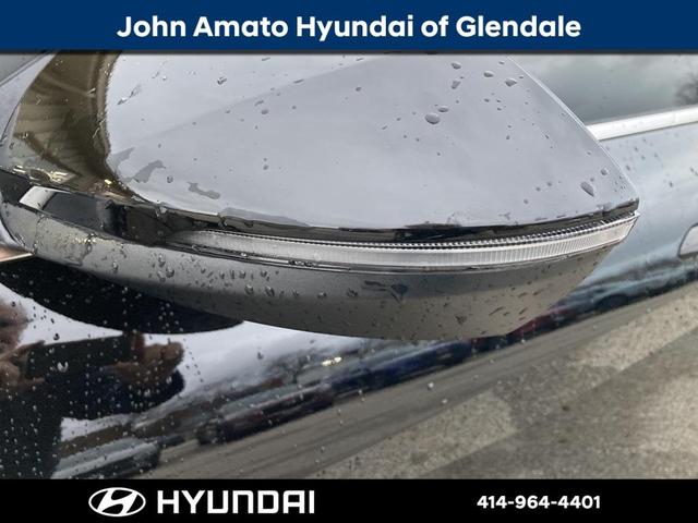 2023 Hyundai Elantra HEV Limited for sale in Glendale, WI – photo 4