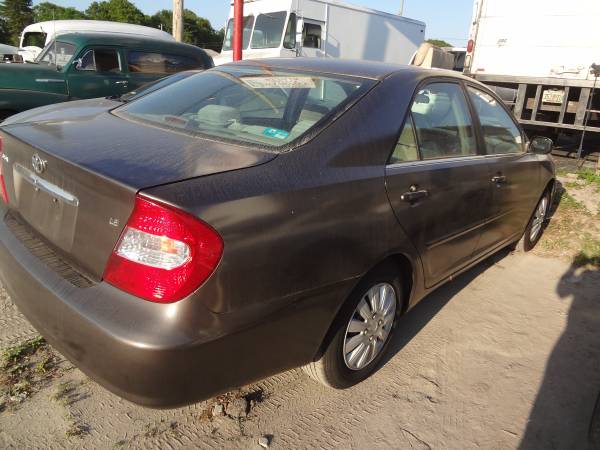 2003 Toyota Camry TRADE - cars & trucks - by owner - vehicle... for sale in SAINT PETERSBURG, FL – photo 2
