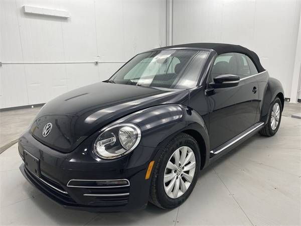 2018 Volkswagen BEETLE CONVERTIBLE 2 0T Coast - - by for sale in Chillicothe, OH – photo 3