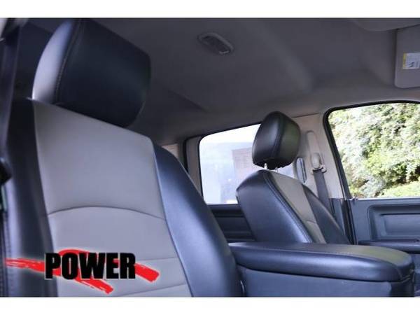2011 Ram 2500 truck ST - Bright White for sale in Newport, OR – photo 12