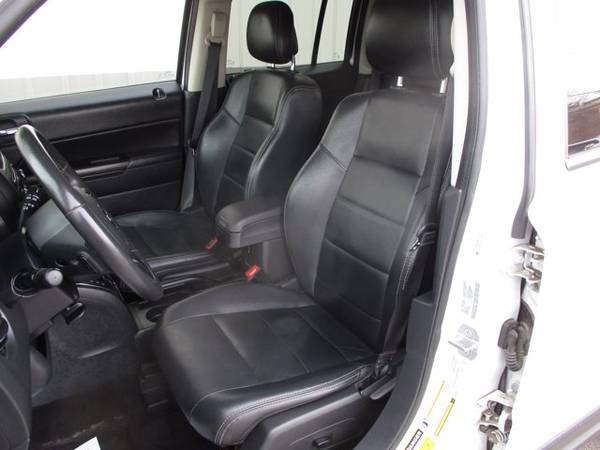 2015 Jeep Patriot High Altitude 4x4 White Suv - - by for sale in Green Bay, WI – photo 7