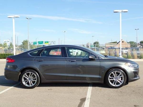 2019 Ford Fusion sedan SEL (Magnetic Metallic) GUARANTEED for sale in Sterling Heights, MI – photo 9