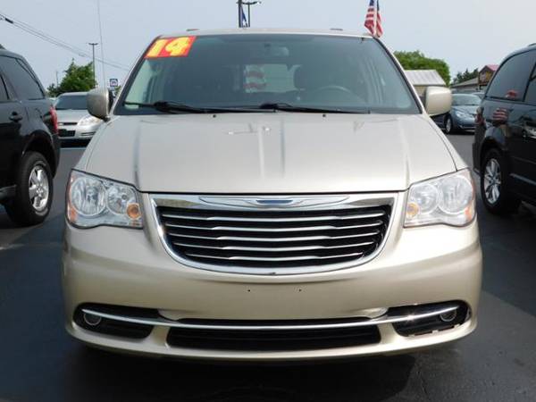 2014 Chrysler Town & Country for sale in Grawn, MI – photo 6