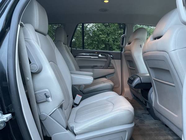 2017 Buick Enclave CLEAN - - by dealer - vehicle for sale in Hendersonville, TN – photo 20