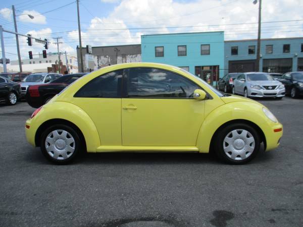 2010 Volkswagen Beetle **Hot Deal/Cold AC & Clean Title** - cars &... for sale in Roanoke, VA – photo 8