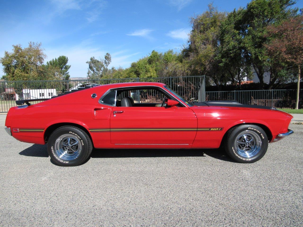 1969 Ford Mustang Mach 1 for sale in Simi Valley, CA / classiccarsbay.com