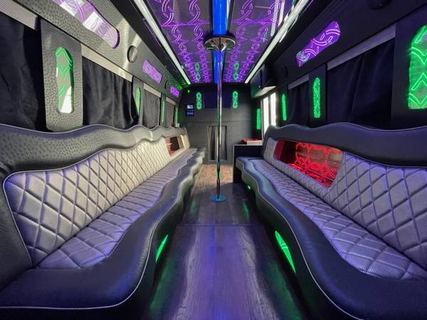 2010 FORD E450 PARTY BUS 2432 - - by dealer - vehicle for sale in Matthews, NC – photo 6