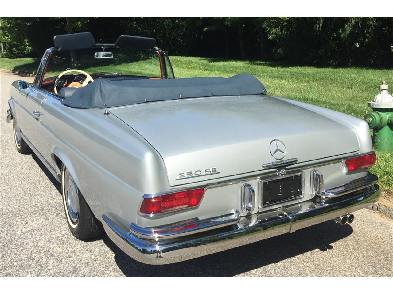 1967 Mercedes-Benz 250SE for sale in Southampton, NY – photo 8