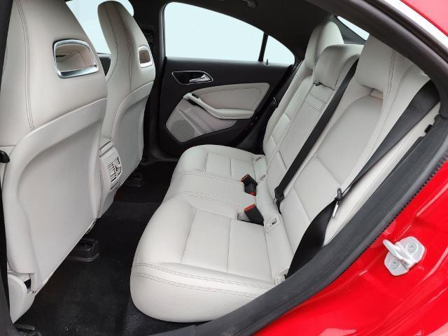 2018 Mercedes-Benz CLA 250 Base 4MATIC for sale in Glendale, WI – photo 8