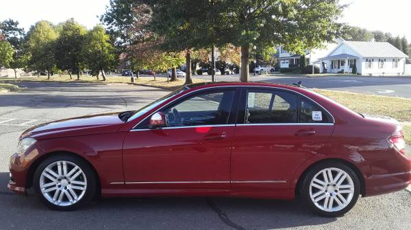 2009 MERCEDES-BENZ C300, RED for sale in MANASSAS, District Of Columbia – photo 8